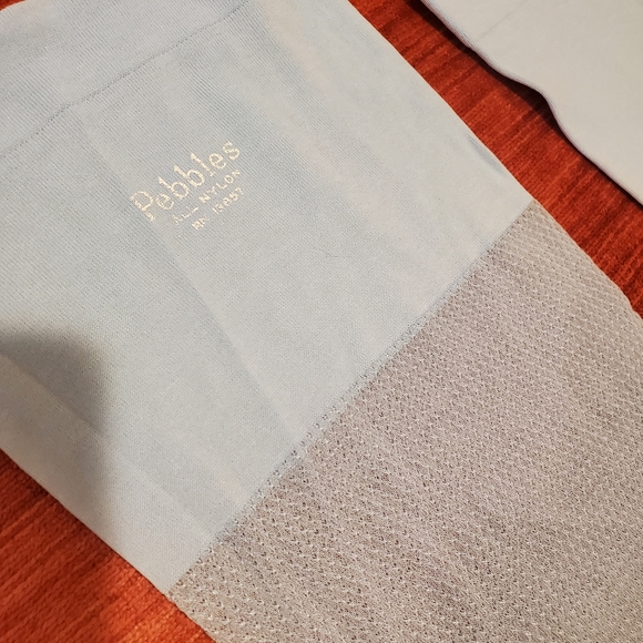 Christian Dior Thigh High Sheer Socks Vintage Pebbles - Picture 5 of 11